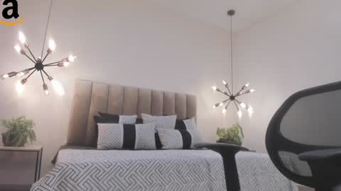 Snapshot of harryy_joness chatting on December 1, 8:42 pm Harry Jones online show from December 1, 8:42 pm