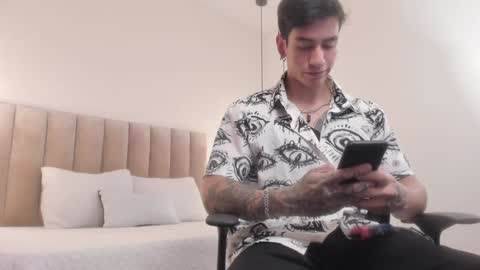 Snapshot of harryy_joness chatting on January 14, 5:45 pm Harry Jones online show from January 14, 5:45 pm