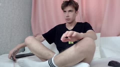 Snapshot of harvey_foster chatting on December 14, 9:14 am harvey_foster online show from December 14, 9:14 am