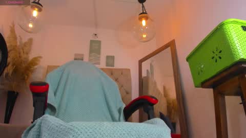 Snapshot of hathor_01 chatting on November 26, 12:55 am HATHOR OLD online show from November 26, 12:55 am