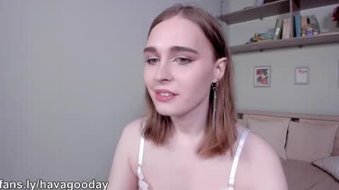 Snapshot of havagooday chatting on February 20, 6:59 am Mia online show from February 20, 6:59 am