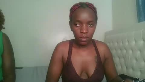 havanna_p1 online show from July 6, 9:39 am