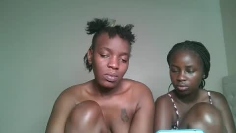 havanna_p1 online show from July 25, 12:03 pm
