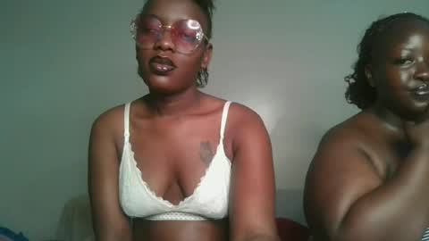 havanna_p1 online show from July 28, 11:17 am