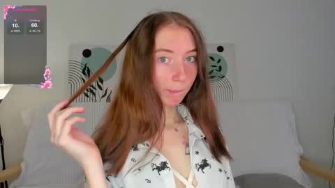 Lola online show from November 10, 8:13 am