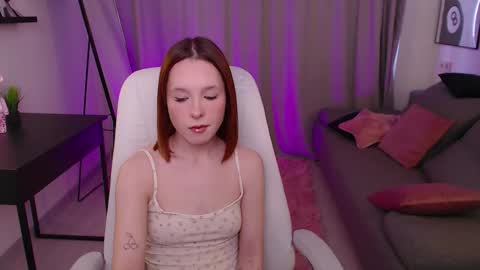 Mia online show from February 23, 7:39 am