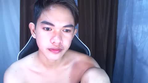 Snapshot of hayden_cumgiver chatting on January 19, 3:21 pm jon hayden online show from January 19, 3:21 pm