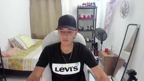 Hayen Boy online show from November 3, 10:10 pm