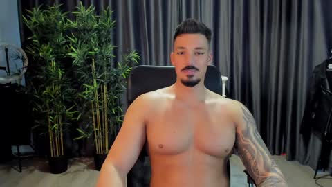 HaydenSpears online show from January 4, 10:38 am
