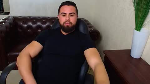 HayesWood online show from January 17, 5:45 am