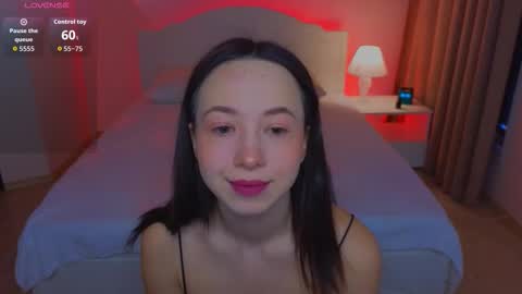 Snapshot of haylefirehot chatting on December 1, 2:38 am Hayle online show from December 1, 2:38 am