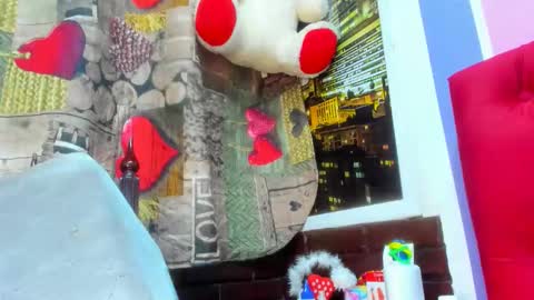 hayley miller online show from November 20, 5:18 am