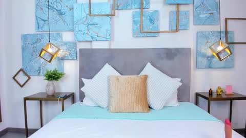 Hayli  online show from March 5, 5:53 pm