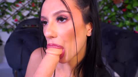 Haylie online show from December 21, 2:26 pm