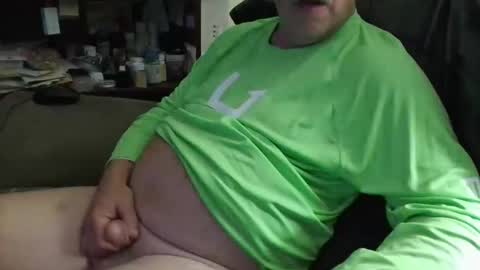 haysay722354422 online show from May 6, 6:24 pm
