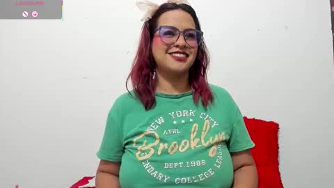 Snapshot of hazel_34 chatting on March 2, 8:54 am hazel online show from March 2, 8:54 am