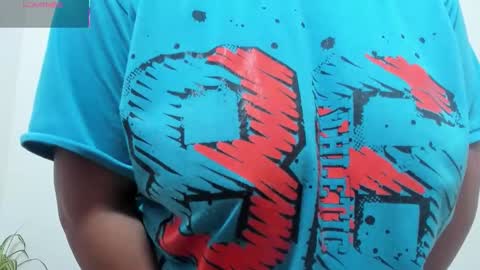 Snapshot of hazel_34 chatting on March 19, 8:51 am hazel online show from March 19, 8:51 am