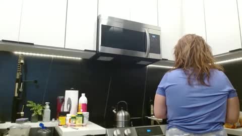 Hazel online show from March 24, 2:33 pm