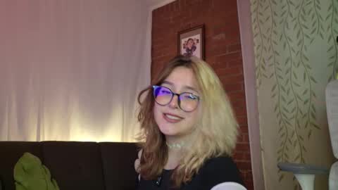 Hazel Brown online show from March 8, 2:59 am