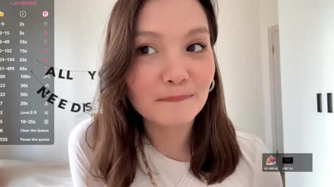 Kira online show from May 14, 1:18 pm