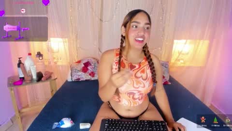 HAZEL  online show from December 18, 2:01 pm