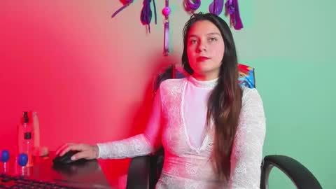 HAZZ SMITH online show from February 12, 6:03 pm