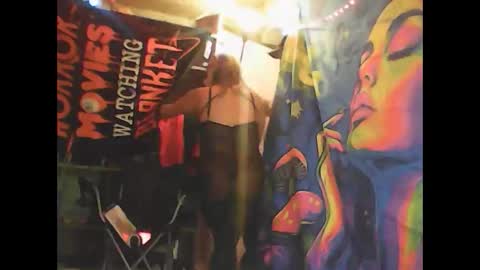 sexy ass wanting her coochie teased  boooooty ate  by bd online show from February 17, 8:33 am