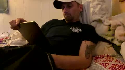 Snapshot of hbsethy chatting on January 3, 4:00 am HBSethy online show from January 3, 4:00 am