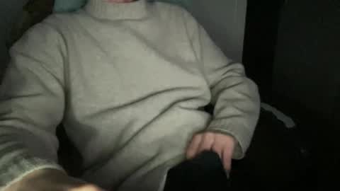 hchappel19 online show from November 1, 6:04 am