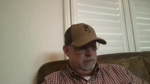 Snapshot of hdeuce22 chatting on January 8, 8:11 pm Hdeuce22 online show from January 8, 8:11 pm