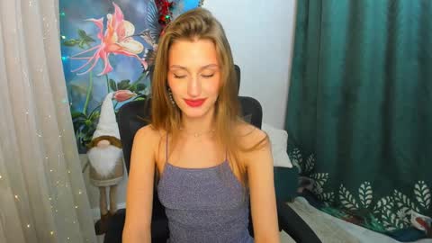 heartedlove_1 online show from December 21, 7:49 pm