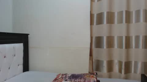 Heather online show from October 11, 2:22 am