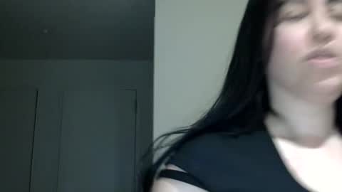 Snapshot of heatwavee chatting on December 28, 11:30 am heatwavee online show from December 28, 11:30 am