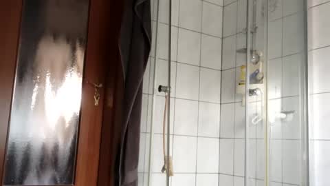 heaven_07 online show from March 9, 2:10 pm