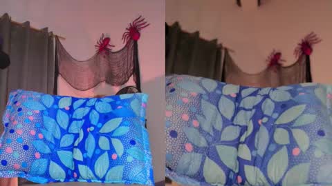 heaven_puertas online show from October 25, 5:48 am