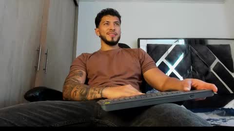 Thor online show from April 4, 9:34 pm