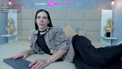 Keira Hecate online show from April 14, 7:20 pm