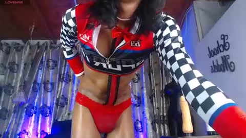 Snapshot of hecate_doll chatting on July 9, 5:00 am hecate_doll online show from July 9, 5:00 am