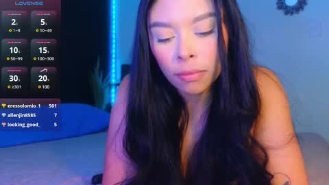 Snapshot of hecate_gh chatting on December 18, 2:21 am Hecate online show from December 18, 2:21 am