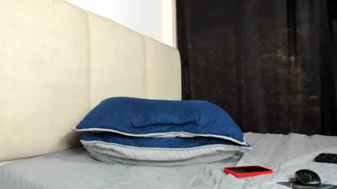  18 online show from September 24, 3:15 pm