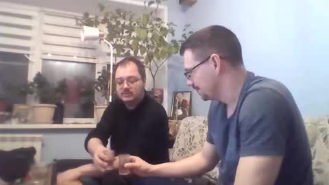 hedineko online show from April 25, 3:09 pm