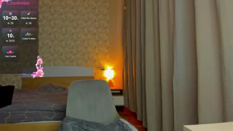 heelga online show from March 11, 1:44 am