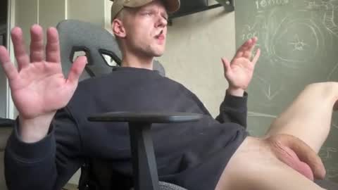 Snapshot of heey_nick chatting on July 1, 10:39 am Nick online show from July 1, 10:39 am