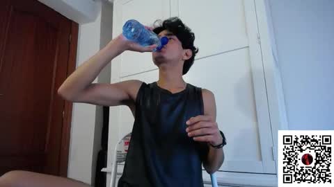 Snapshot of hefestion_ chatting on October 23, 4:17 pm hefestion_ online show from October 23, 4:17 pm