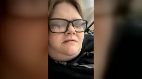 heidimackey2 online show from April 17, 12:13 am