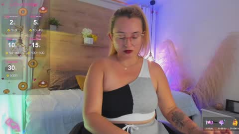 Snapshot of heidishayk chatting on January 7, 7:38 pm ANTARA REY online show from January 7, 7:38 pm