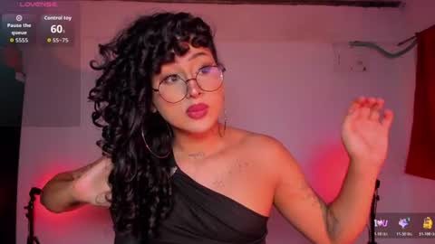 Snapshot of heka_prudence chatting on July 5, 4:41 am Heka Prudence online show from July 5, 4:41 am