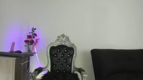 Snapshot of hela_wet chatting on February 13, 3:39 am Hela Independent model online show from February 13, 3:39 am
