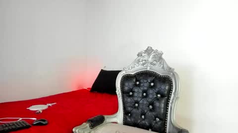 Snapshot of hela_wet chatting on November 5, 11:16 pm Hela Independent model online show from November 5, 11:16 pm