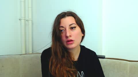 helen_adams_ online show from December 24, 8:55 am